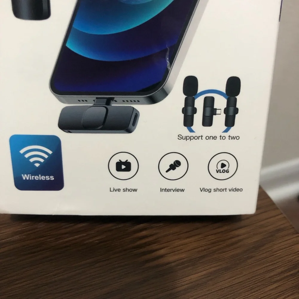 Wireless Lavalier Microphone For iPhone Support One To Two